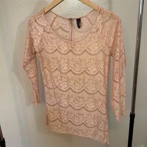 3/4 Sleeve Shiny Pink Top, Size Medium